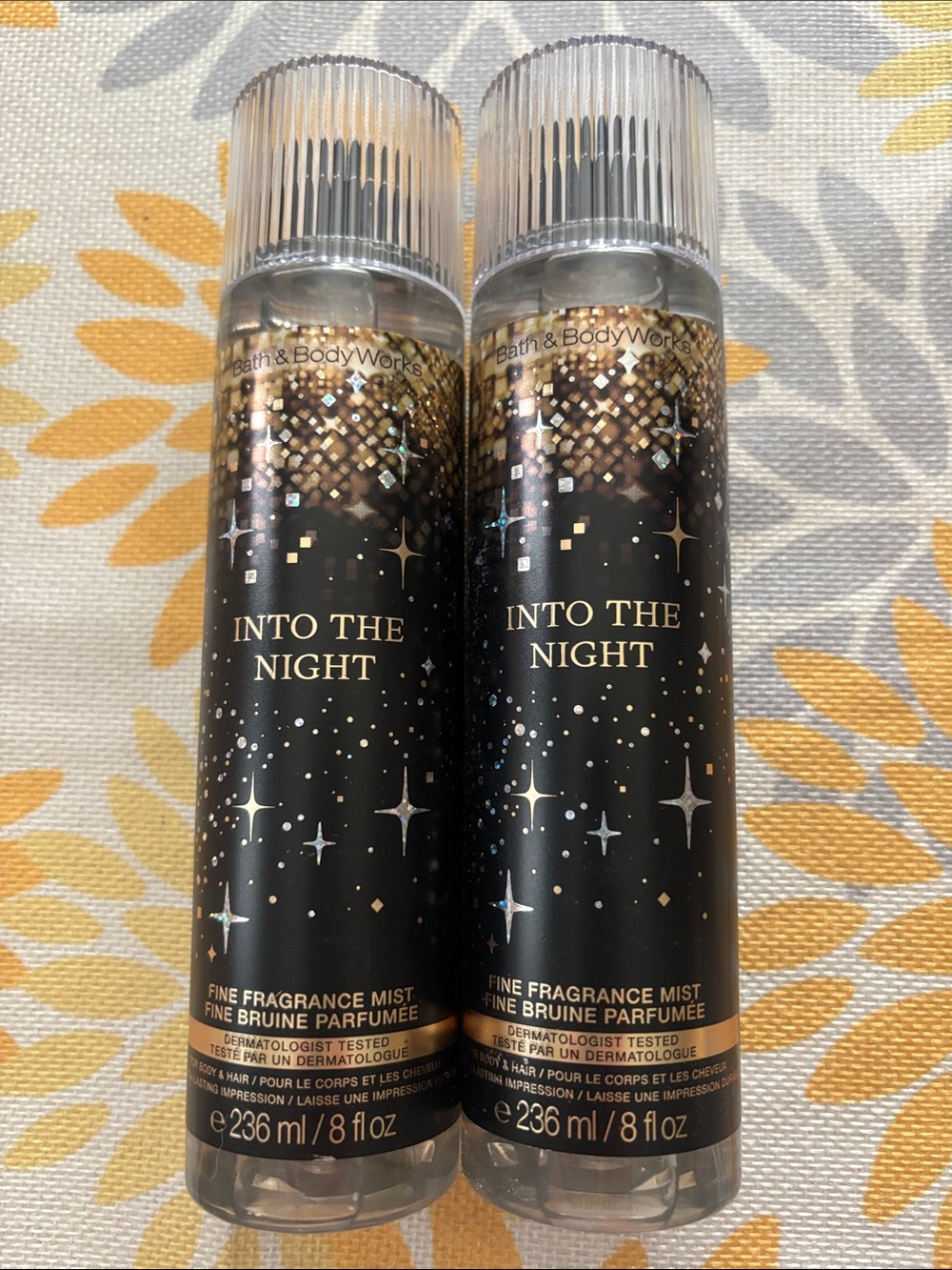 Bath and body works- Into the night fragrance mist.set of 2